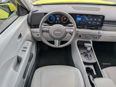 2025 Hyundai Kona SE