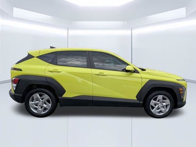 2025 Hyundai Kona SE