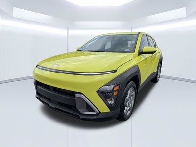 2025 Hyundai Kona SE