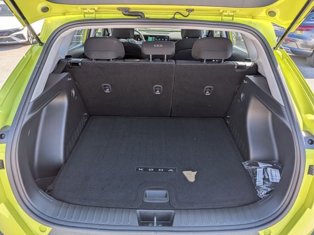 2025 Hyundai Kona SE