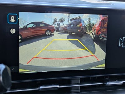 2025 Hyundai Kona SE