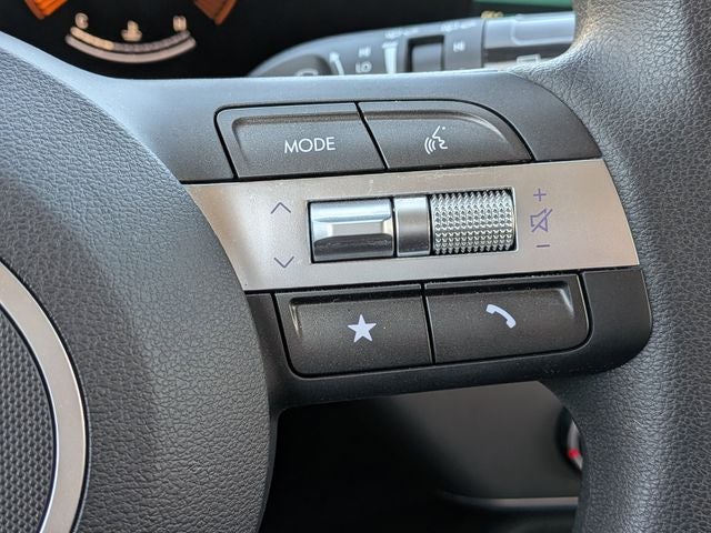 2025 Hyundai Kona SE