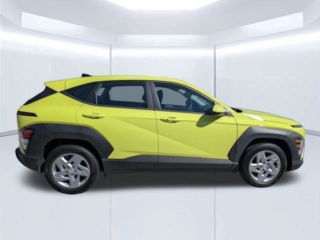 2025 Hyundai Kona SE