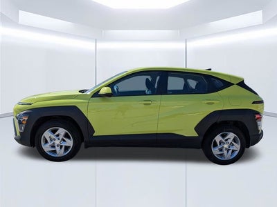 2025 Hyundai Kona SE