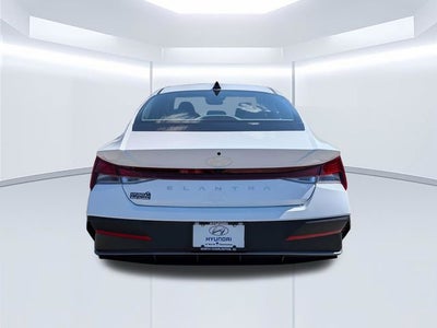 2026 Hyundai Elantra SE