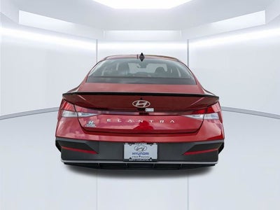 2025 Hyundai Elantra SEL Sport