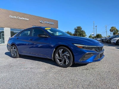 2025 Hyundai Elantra SEL Sport