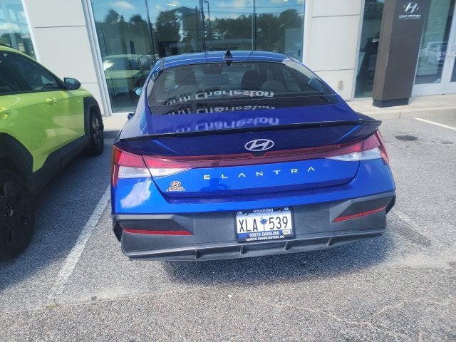 2025 Hyundai Elantra SEL Sport