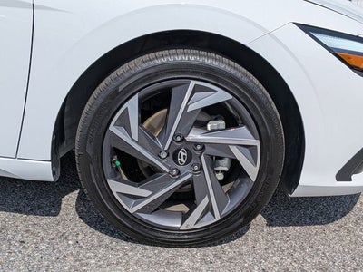 2025 Hyundai Elantra Hybrid SEL Sport