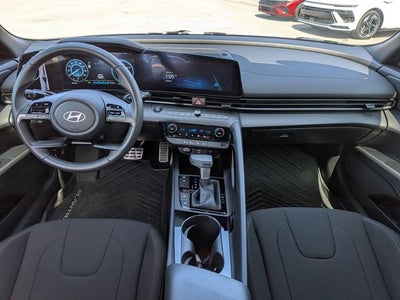 2025 Hyundai Elantra Hybrid SEL Sport
