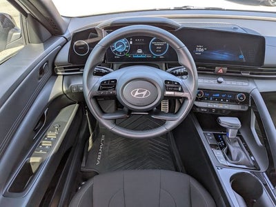 2025 Hyundai Elantra Hybrid SEL Sport