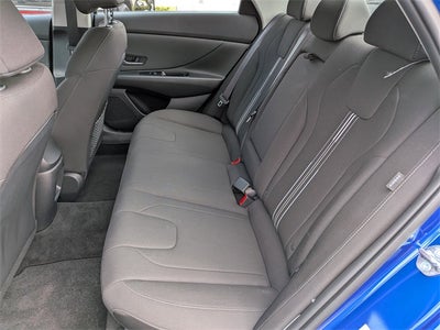 2025 Hyundai Elantra SEL Convenience