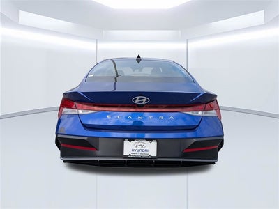 2025 Hyundai Elantra SEL Convenience