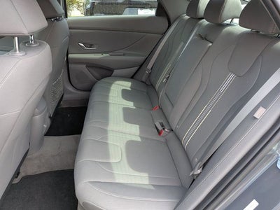 2025 Hyundai Elantra SEL Convenience