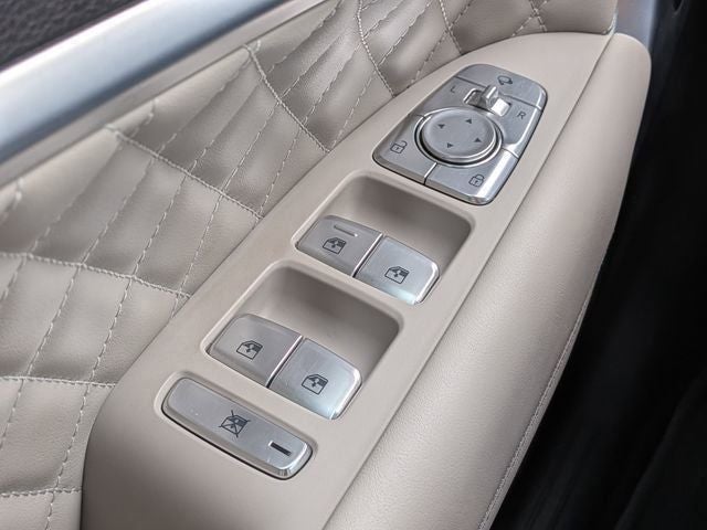 2023 Genesis G70 3.3T