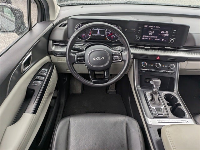 2023 Kia Carnival LX