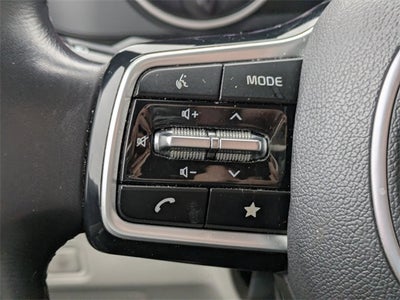 2023 Kia Carnival LX