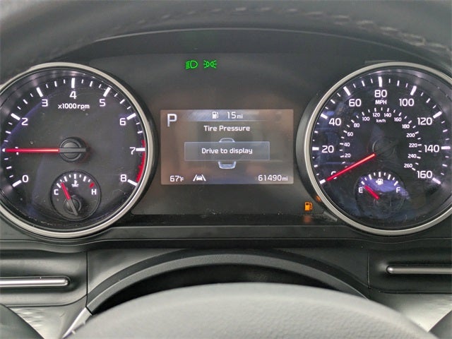 2023 Kia Carnival LX