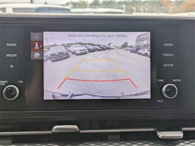 2023 Kia Carnival LX