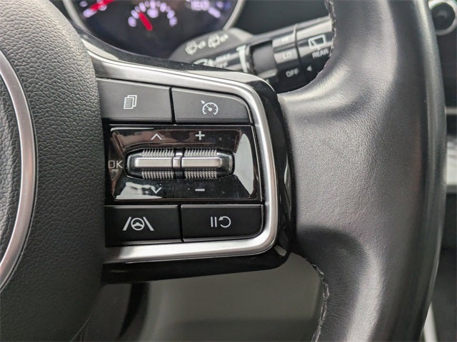 2023 Kia Carnival LX