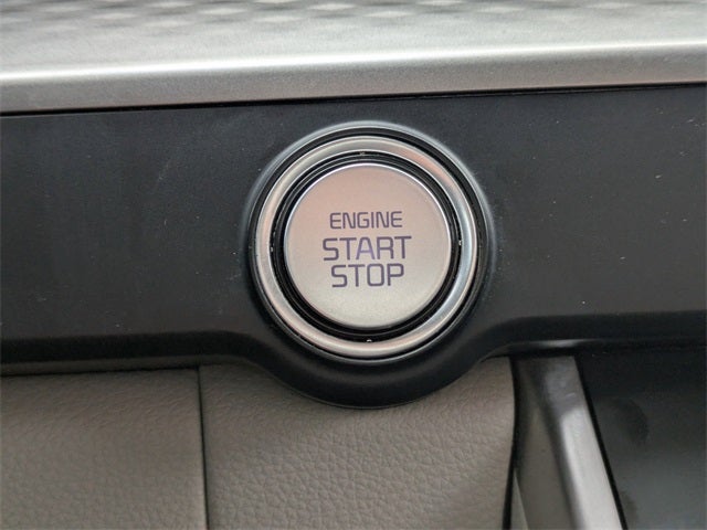 2023 Kia Carnival LX