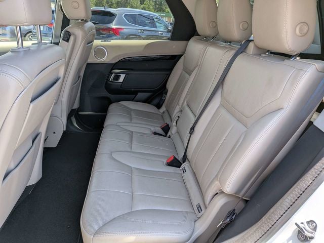 2020 Land Rover Discovery SE