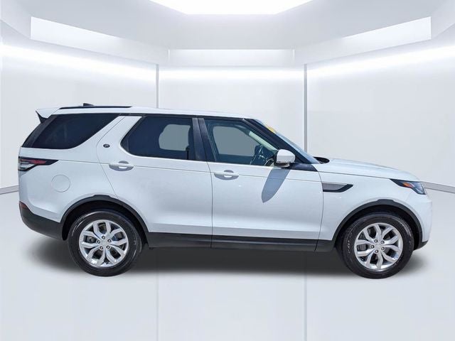 2020 Land Rover Discovery SE