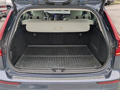 2020 Volvo V60 T5