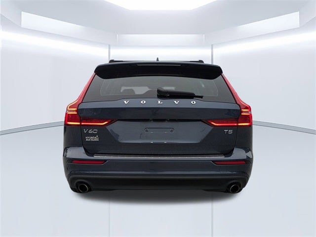 2020 Volvo V60 T5
