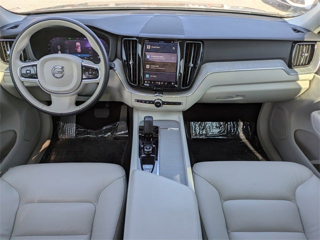 2024 Volvo XC60 B5 Plus Dark Theme