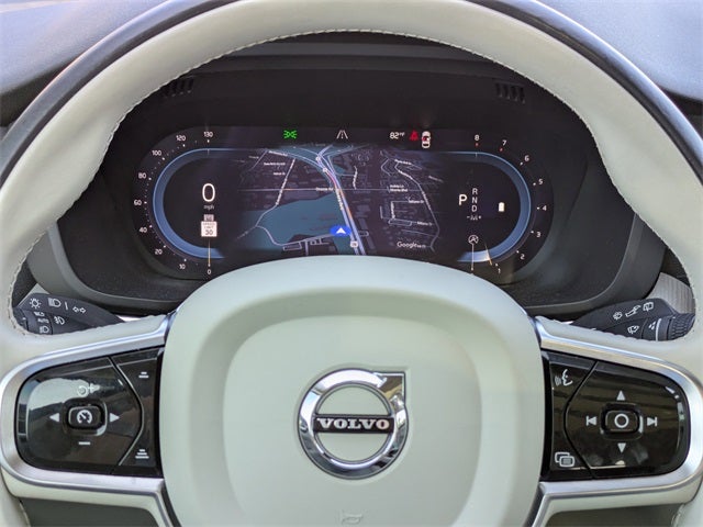 2024 Volvo XC60 B5 Plus Dark Theme