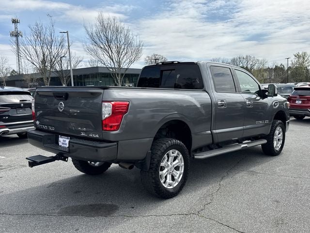 2017 Nissan Titan XD SL