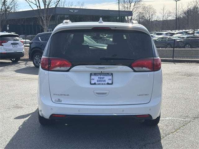 2020 Chrysler Pacifica Limited