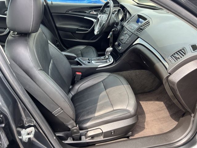 2011 Buick Regal CXL Oshawa