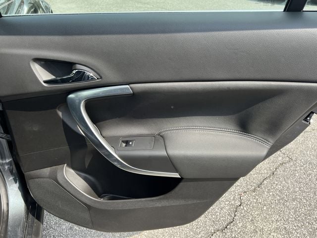 2011 Buick Regal CXL Oshawa