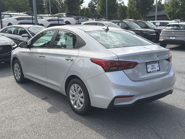 2022 Hyundai Accent SE