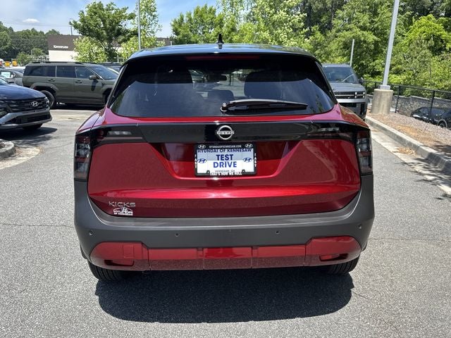 2025 Nissan Kicks SV