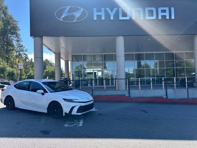 2026 Toyota Camry SE