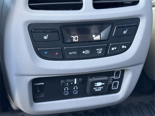 2019 Honda Pilot Touring 8 Passenger