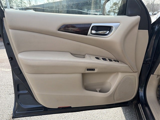 2014 Nissan Pathfinder SL