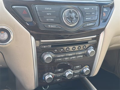 2014 Nissan Pathfinder SL