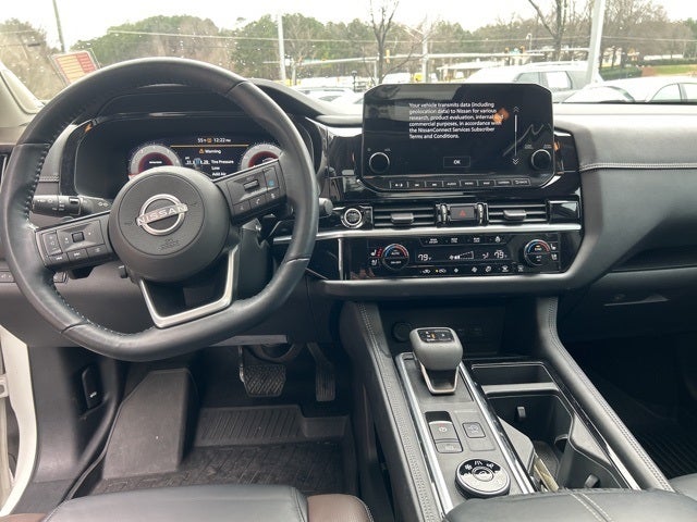 2022 Nissan Pathfinder Platinum