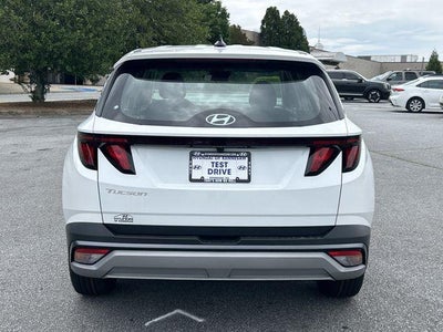 2026 Hyundai Tucson SE FWD