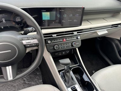 2026 Hyundai Tucson SE FWD