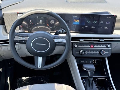 2026 Hyundai Tucson SE FWD