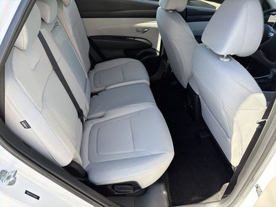 2026 Hyundai Tucson SE FWD