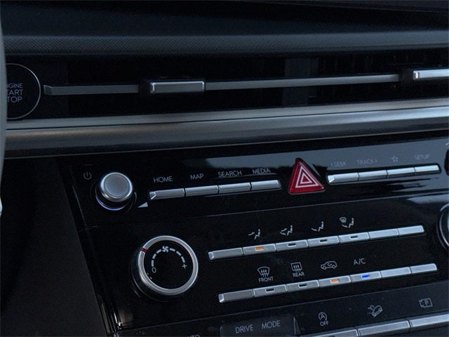 2026 Hyundai Santa Fe SE FWD