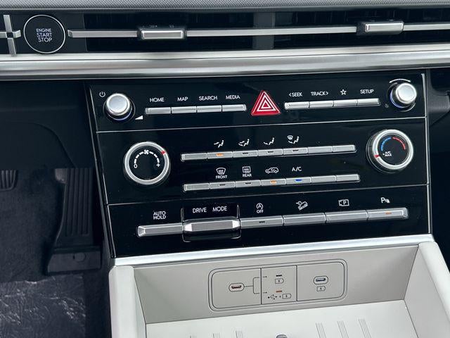 2026 Hyundai Santa Fe SE FWD