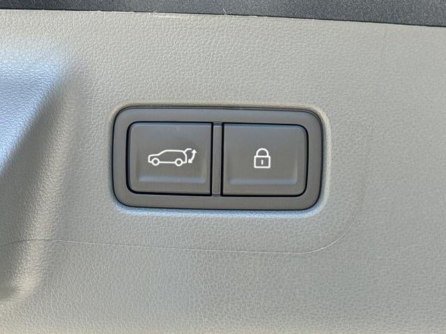 2026 Hyundai Santa Fe SE FWD