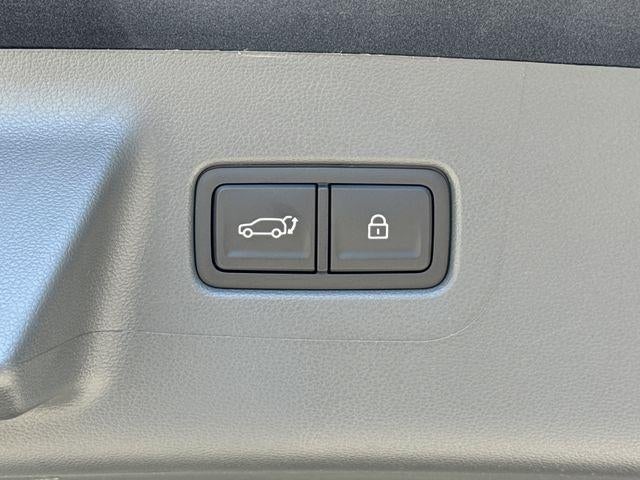 2026 Hyundai Santa Fe SE FWD
